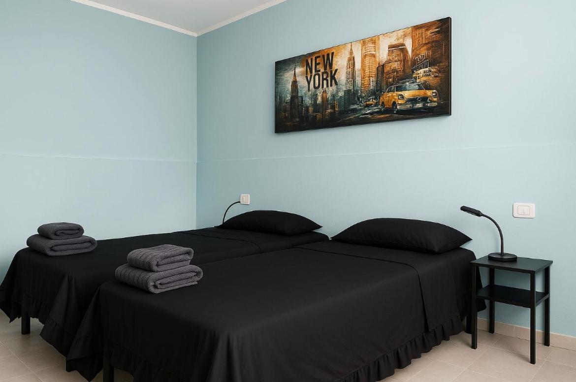 Room Malpensa - Servizio Taxi Mxp Da 20 Euro Lonate Pozzolo Exterior foto